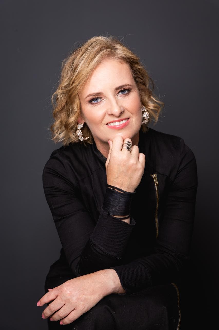 Dr Anneliese Schwellnus